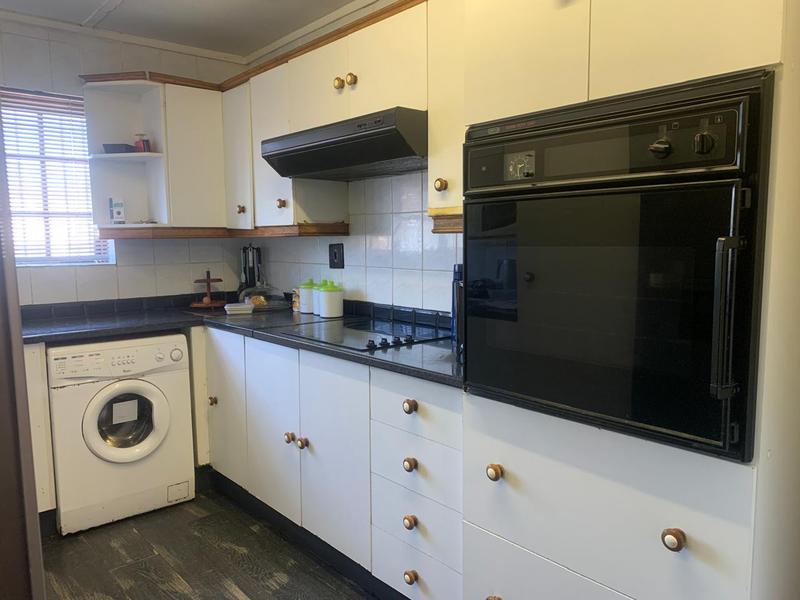 3 Bedroom Property for Sale in Westridge Western Cape